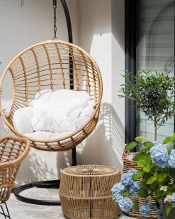 Nojatuolit<Beliani Riipputuoli Jalustalla Polyrottinki Luonnonvari Aspio