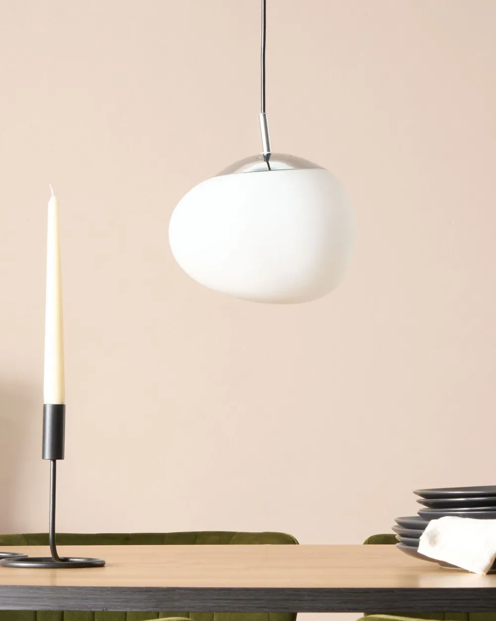 Store Beliani Riippuvalaisin Lasi Valkoinen Liffel