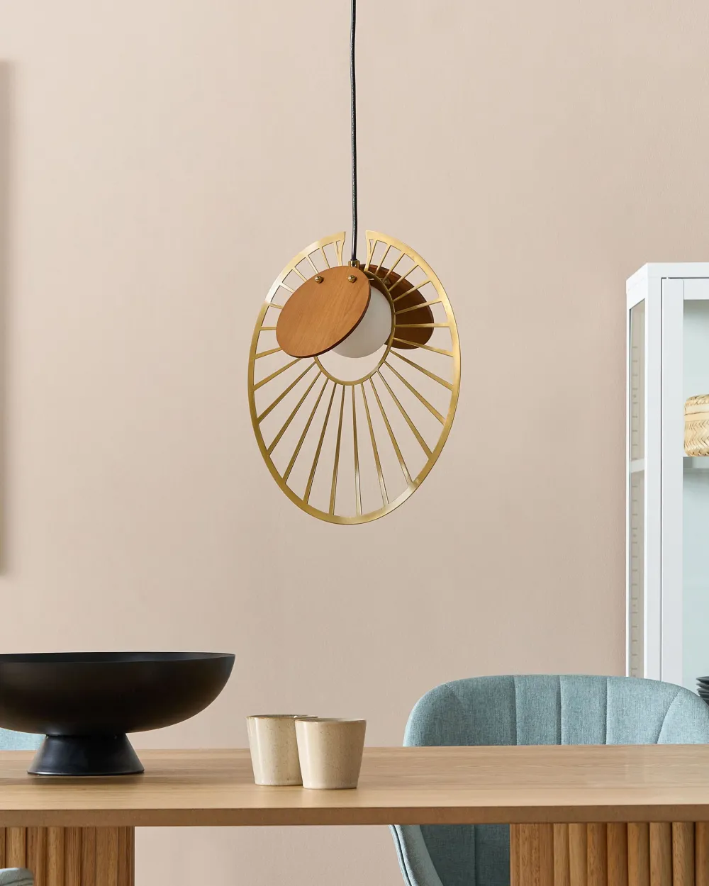 Store Beliani Riippuvalaisin Rauta Kulta/Vaalea Puu Bargo