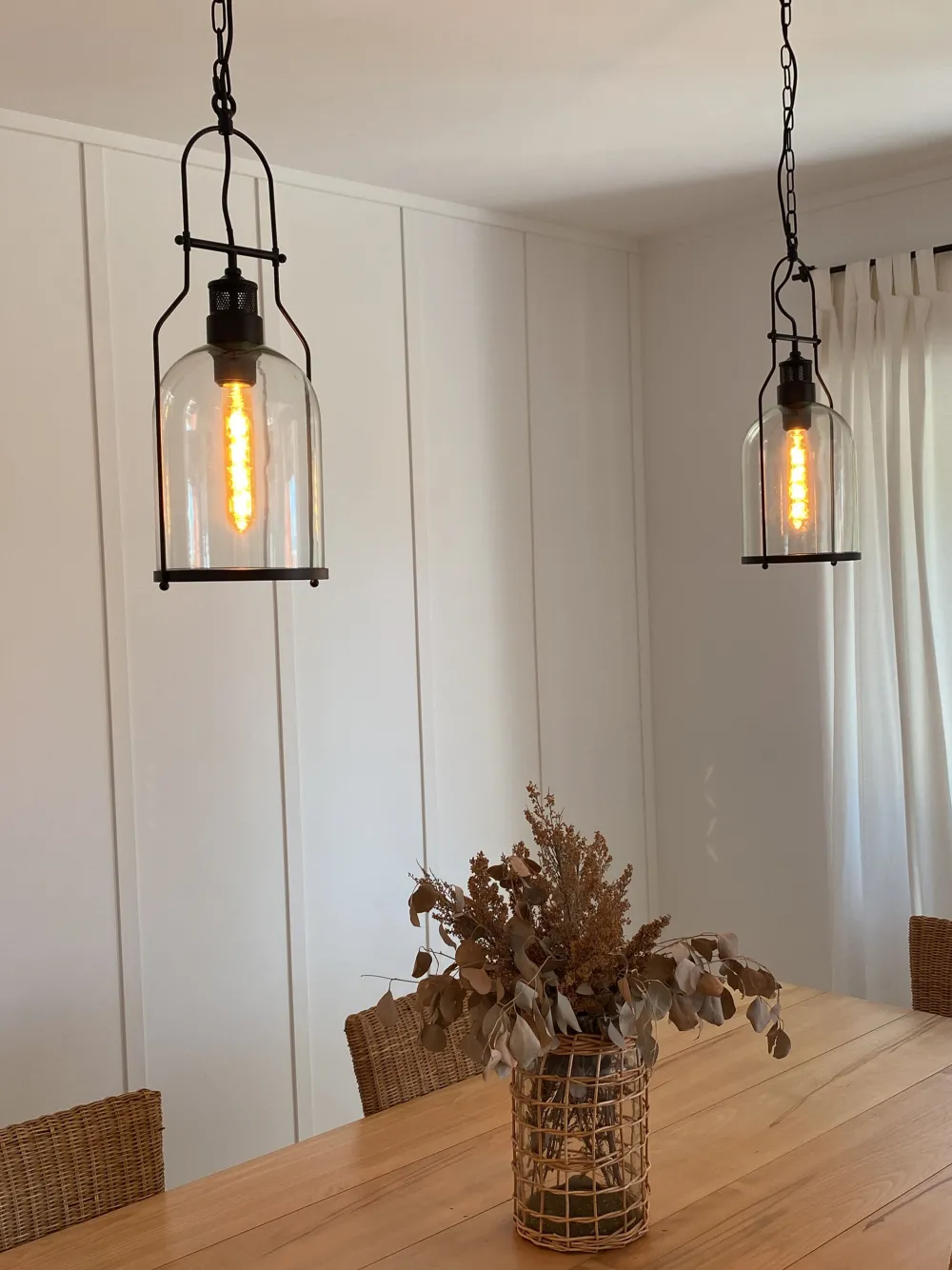 Valaisimet<Beliani Riippuvalaisin Rauta Musta Bashilo