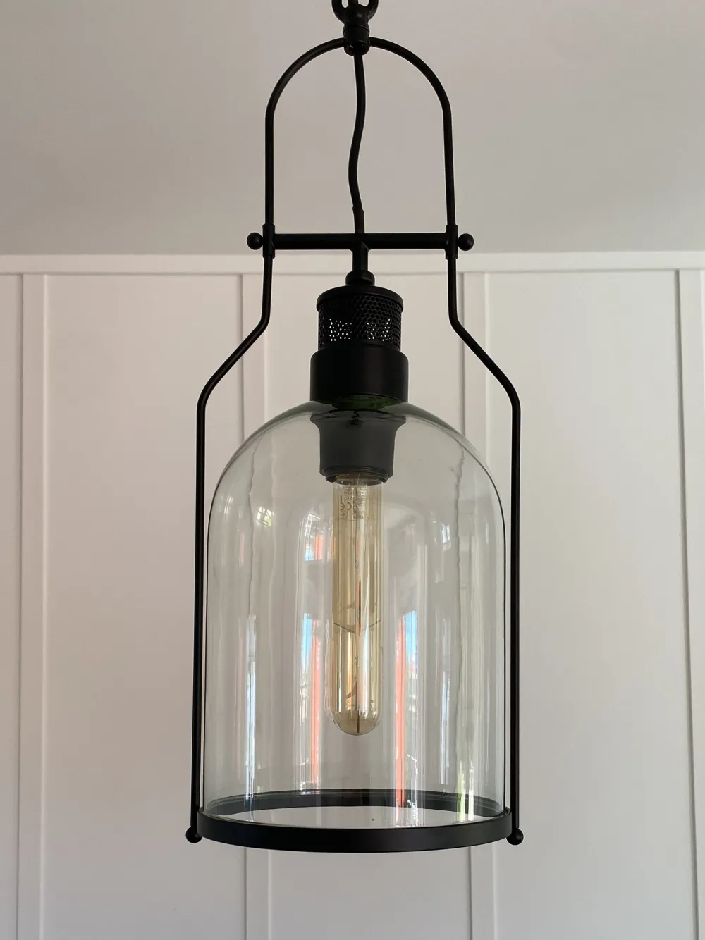 Valaisimet<Beliani Riippuvalaisin Rauta Musta Bashilo