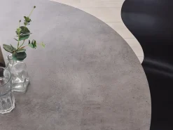 Pöydät<Beliani Ruokapoyta Harmaa/Musta 120 Cm Odeon