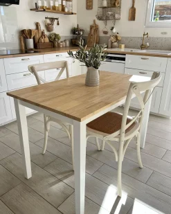 Pöydät<Beliani Ruokapoyta Kumipuu Vaalea Puu/Valkoinen 114 X 68 Cm Georgia