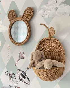 Fashion Beliani Seinakoriste Omena Rottinki Luonnonvari 40 X 24 Cm Makonde