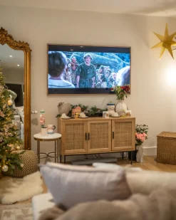 Säilytys<Beliani Senkki 3 Ovea 4 Hyllya Vaalea Puu Pasco