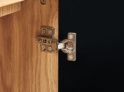 Säilytys<Beliani Senkki 2 Ovea Vaalea Puu/Musta Bristow