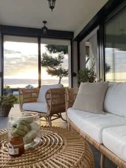 Pöydät<Beliani Sohvapoyta Rottinki Luonnonvari Limni