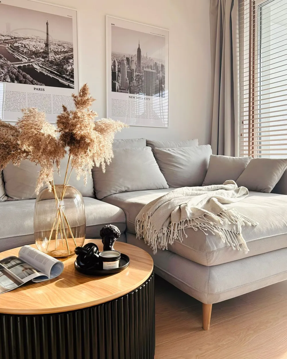 Best Sale Beliani Sohvapoyta Säilytystila Vaalea Puu/Musta Kirkwood