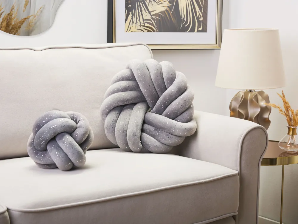 Tekstiilit<Beliani Solmutyyny 30 X 30 Cm Samettinen Harmaa Kimalteella Akola