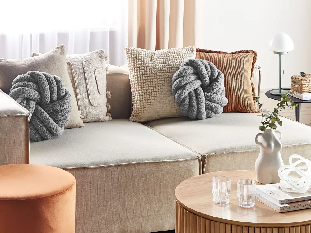 Tekstiilit<Beliani Solmutyyny Buklee Harmaa 31 X 31 Cm Akola