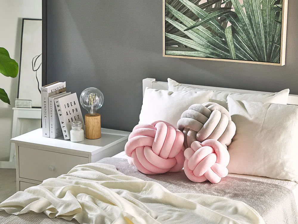 Tekstiilit<Beliani Solmutyyny Sametti Vaaleanpunainen 20 X 20 Cm Malni