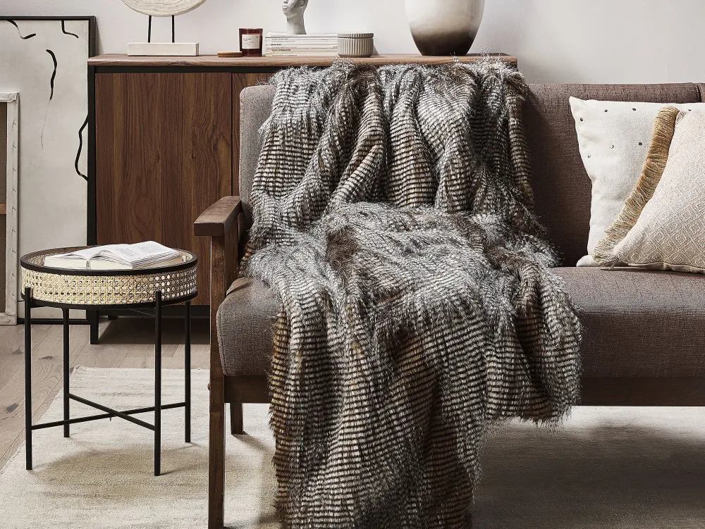 Shop Beliani Torkkupeitto Ruskea/Valkoinen 180 X 220 Cm Asdad