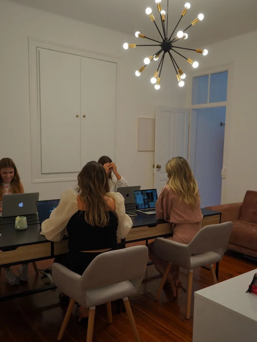 Sale Beliani Tuoli Kangas Vaaleanharmaa 2 Kpl Chicago