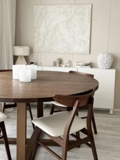 Tuolit<Beliani Tuoli Kumipuu Tumma Puu/Valkoinen 2 Kpl Lynn