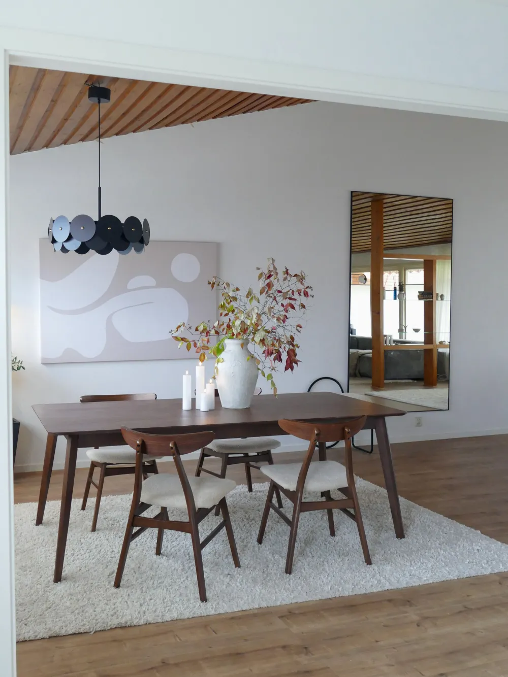 Tuolit<Beliani Tuoli Kumipuu Tumma Puu/Valkoinen 2 Kpl Lynn