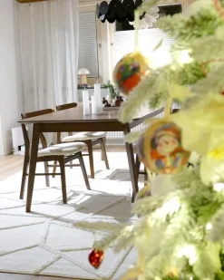 Tuolit<Beliani Tuoli Kumipuu Tumma Puu/Valkoinen 2 Kpl Lynn