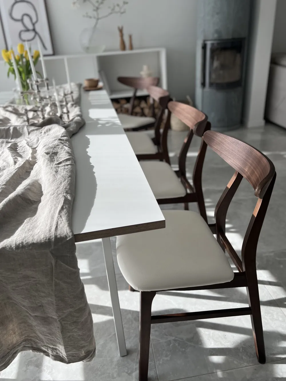 Tuolit<Beliani Tuoli Kumipuu Tumma Puu/Valkoinen 2 Kpl Lynn