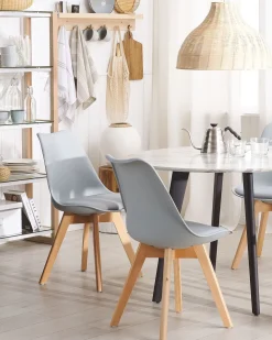 Tuolit<Beliani Tuoli Muovi Vaaleanharmaa 2 Kpl Dakota Ii