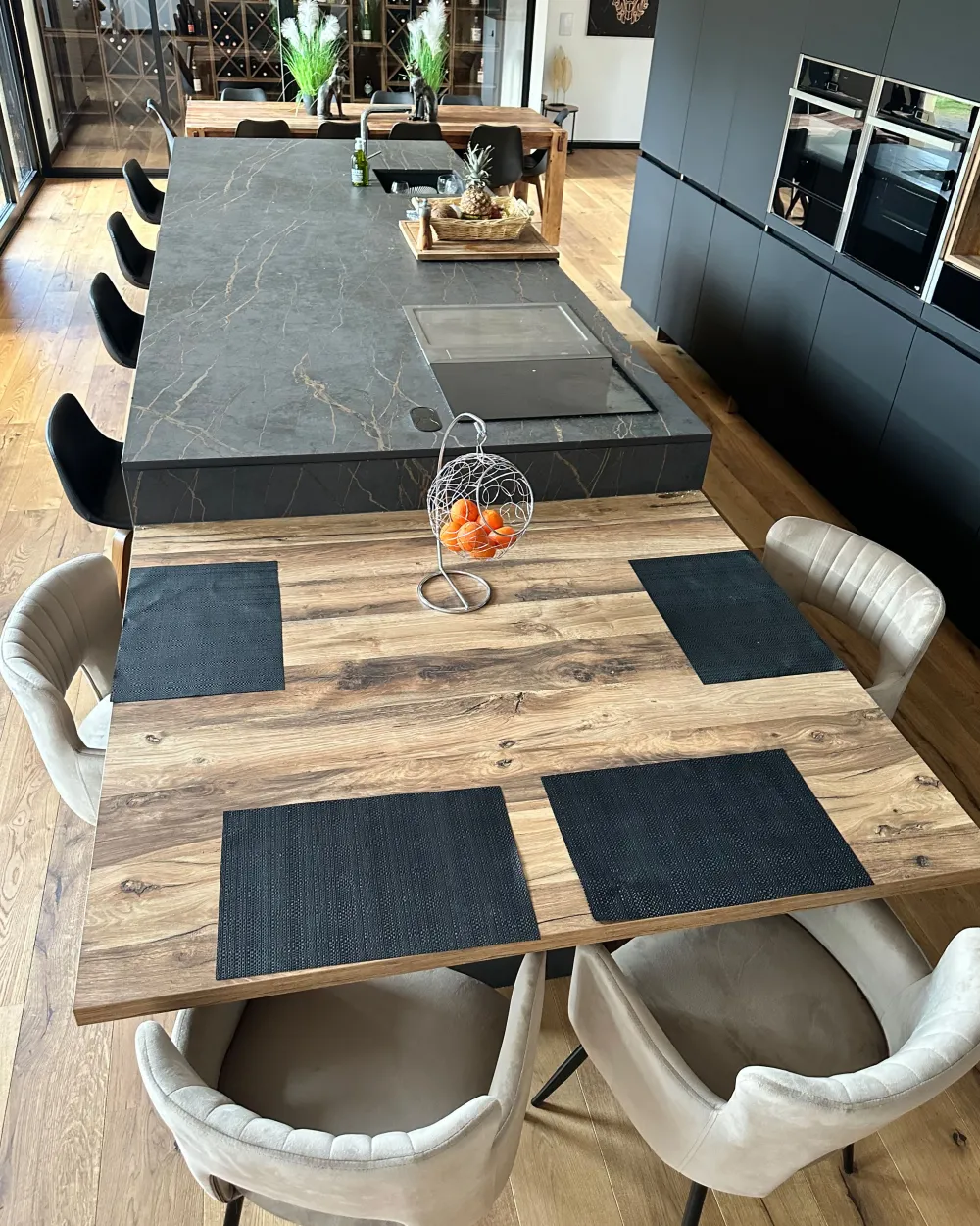 Tuolit<Beliani Tuoli Sametti Oliivinvihrea 2 Kpl Sanilac