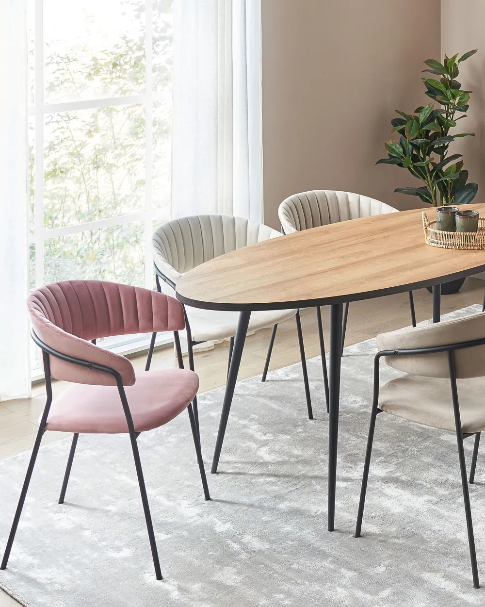 Tuolit<Beliani Tuoli Sametti Vaaleanpunainen 2 Kpl Mariposa