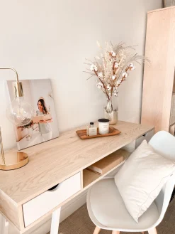 Lastenhuone<Beliani Tyopoyta 2 Laatikkoa Hylly Vaalea Puu/Valkoinen 120 X 48 Cm Clarita