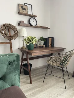 Lastenhuone<Beliani Tyopoyta 2 Laatikkoa Tumma Puu 120 X 70 Cm Sheslay