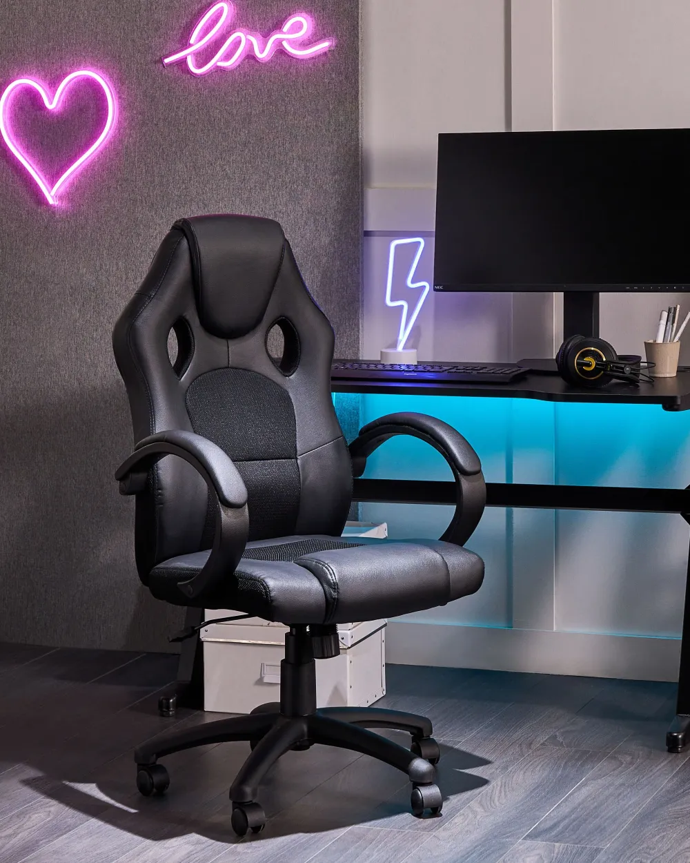 Online Beliani Tyotuoli Keinonahka Musta Fighter