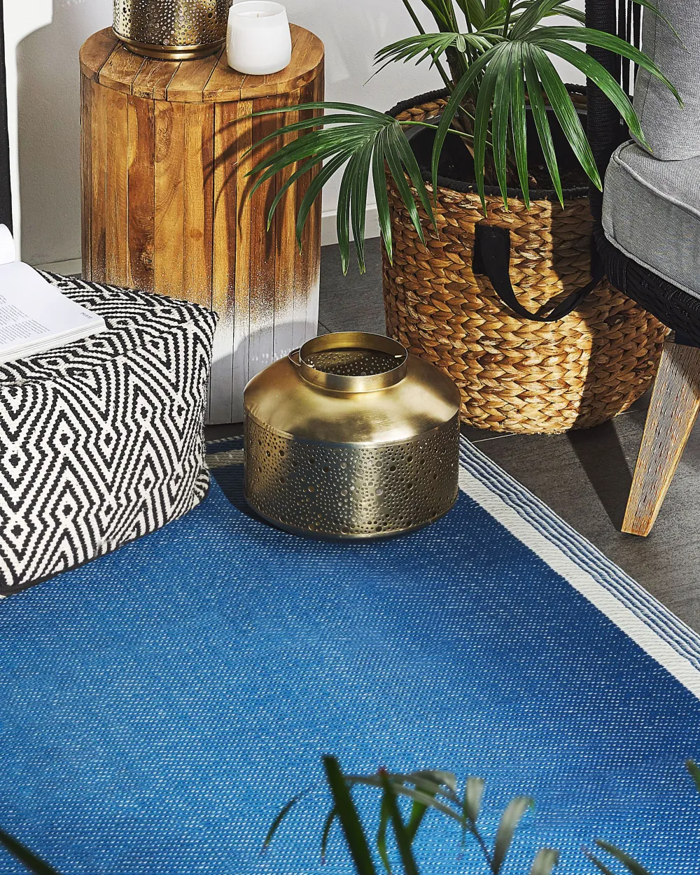 Discount Beliani Ulkomatto Sininen 120 X 180 Cm Etawah