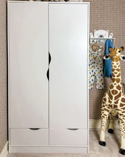 Säilytys<Beliani Vaatekaappi 2 Ovea 2 Laatikkoa Valkoinen Bremen