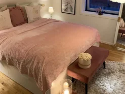 Tekstiilit<Beliani Viltti 200 X 220 Cm Vaaleanpunainen Samur