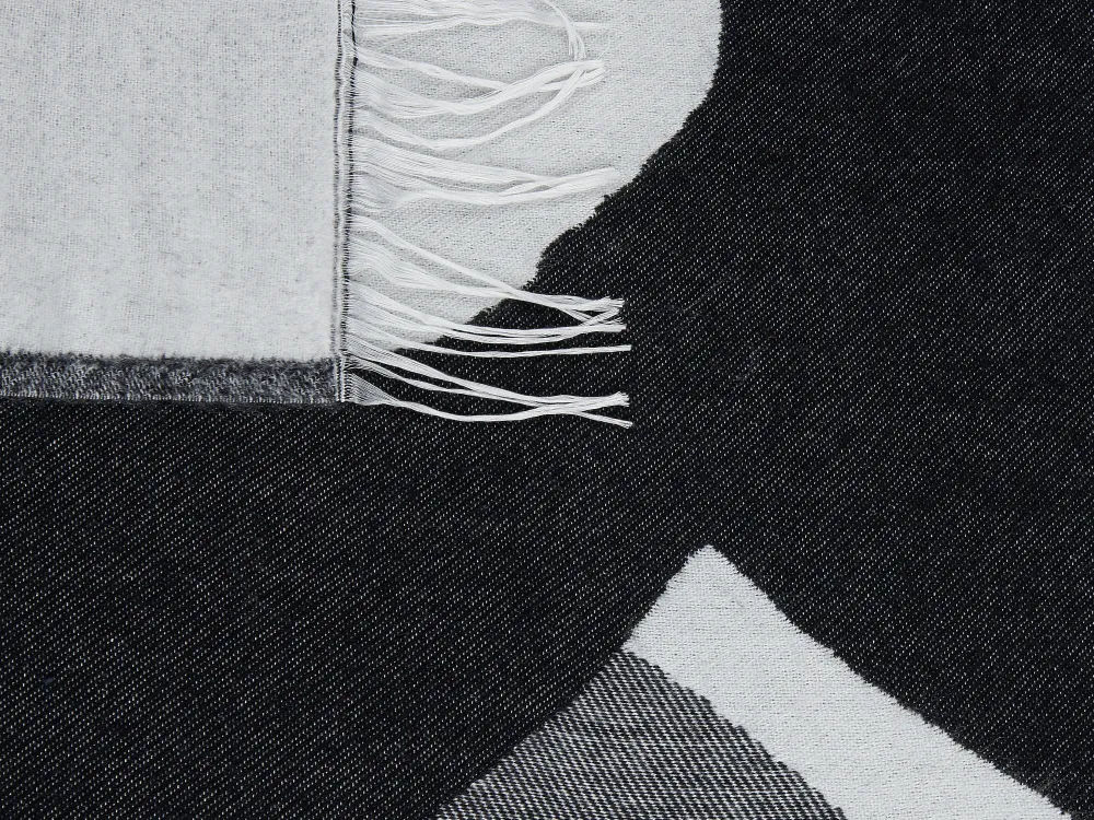 Fashion Beliani Viltti Akryyli Harmaa/Musta 130 X 170 Cm Kyakmi